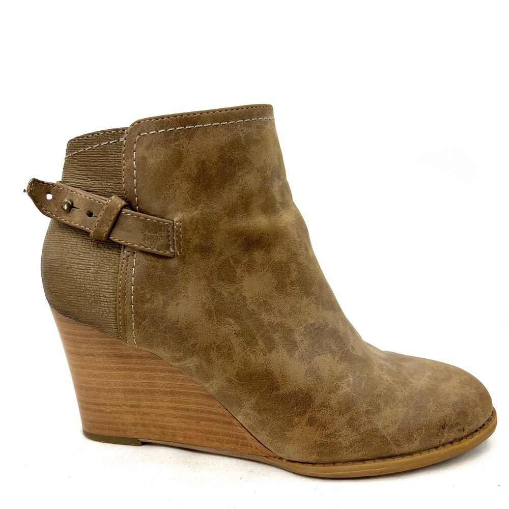 Womens Tan Wedge Ankle Boots Booties Size 9M Faux Leather Buckle Strap Zip Sz 9